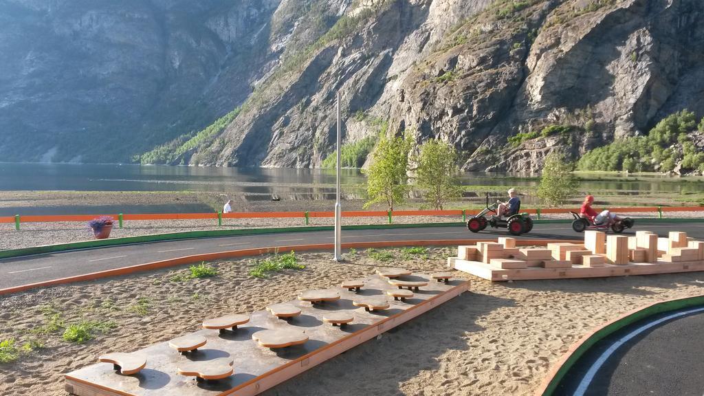 Laerdal Ferie- Og Fritidspark Lærdalsøyri Zewnętrze zdjęcie
